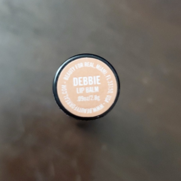 Beauty for real lip balm - Picture 3 of 5